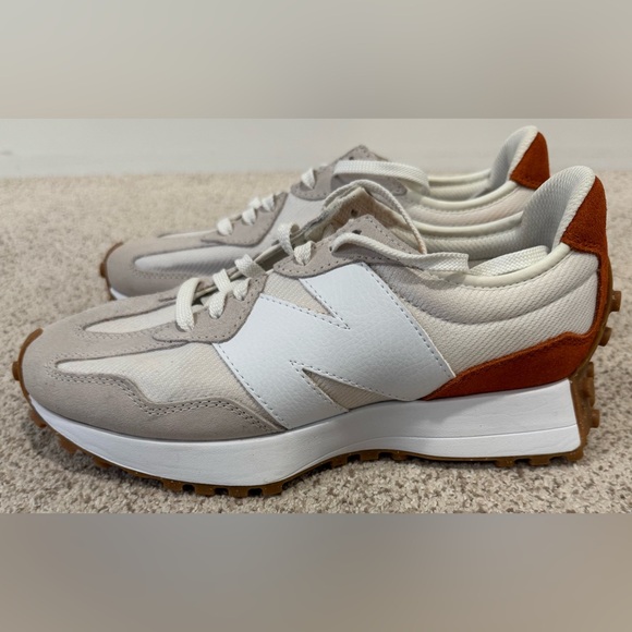 Barely Worn New Balance Unisex Sea Salt w/ Rust Oxide Exclusive 327 Sneakers - Picture 11 of 14